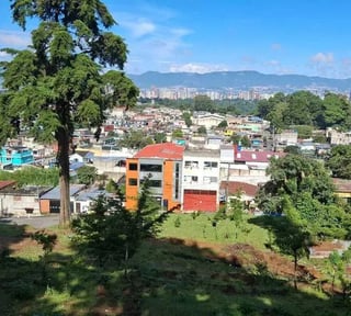 TERRENO EN VENTA – SANTA CATARINA PINULA