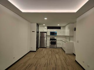 APARTAMENTO EN ALQUILER EN ZONA 15, VISTA HERMOSA I - 3