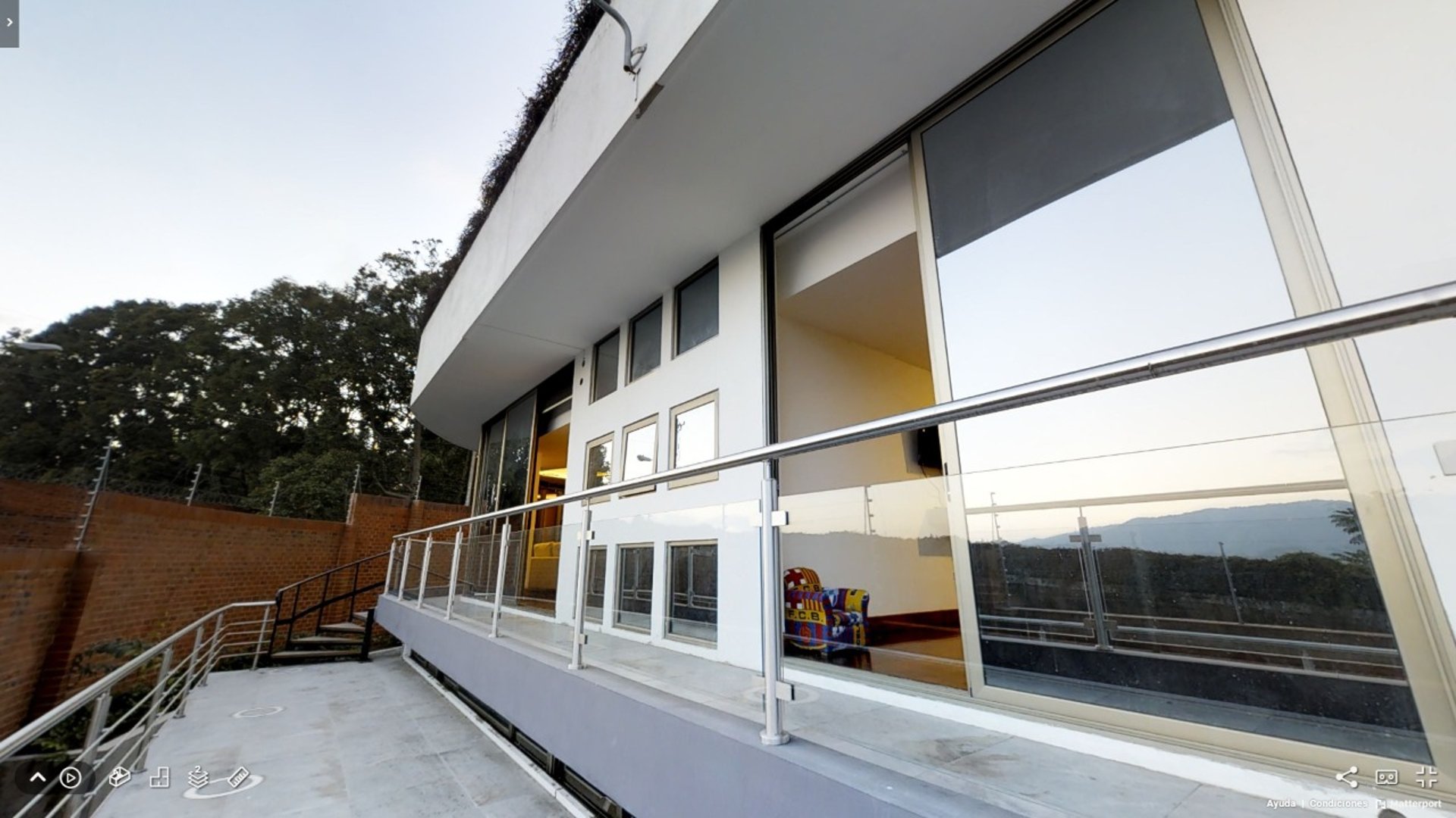 Edificio en Venta en Zona 14  - Miniatura 4