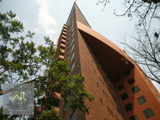 Apartamento en Renta – Edificio Casa Margarita | Zona 10 - Image 1