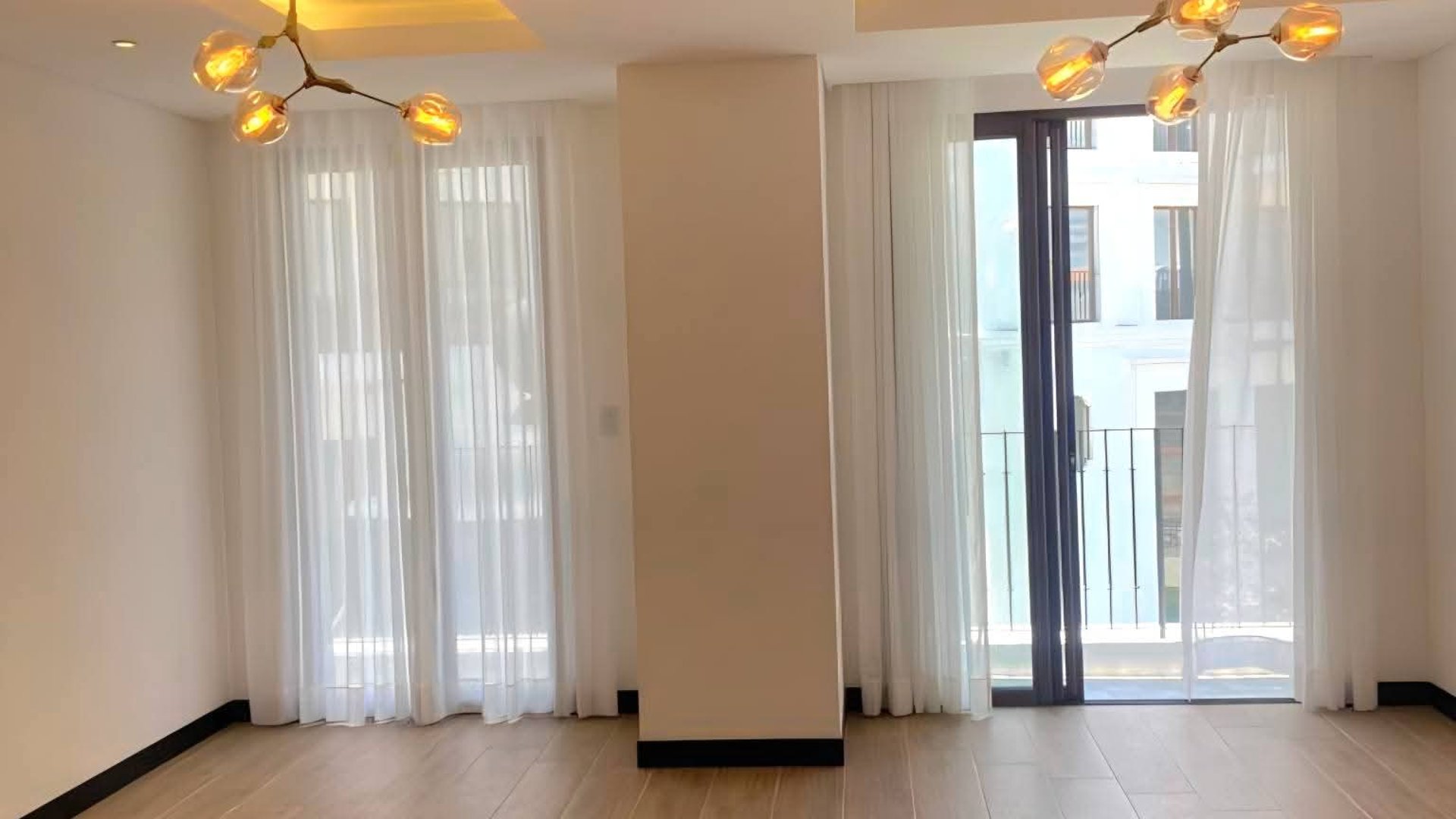 Apartamento Renta en Lirios de Cayalá zona 16 - Miniatura 7