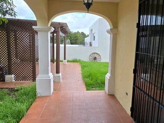 Casa en renta con Jardin en Carretera a el Salvador Km16.5 Ref-5956 - 4