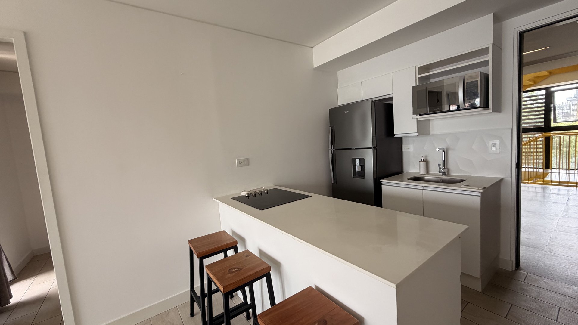 Apartamento en Alquiler Edificio Quo, zona 4  - Miniatura 2