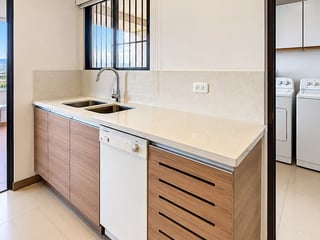 APARTAMENTO EN VENTA | 190 m² | MAGNÍFICA VISTA, ZONA 13 - 4