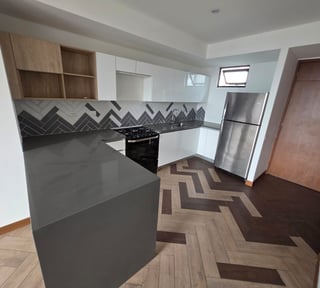 Apartamento en renta - 2 habitaciones con gimnasio en zona 16 Ref-5767