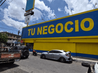 Local en renta en zona 5 de 534 mt2 Avenida transitada - 3