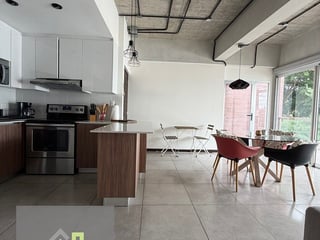 Apartamento amueblado en renta en Zona 15 – Telia | 2 habitaciones con balcón y - 2