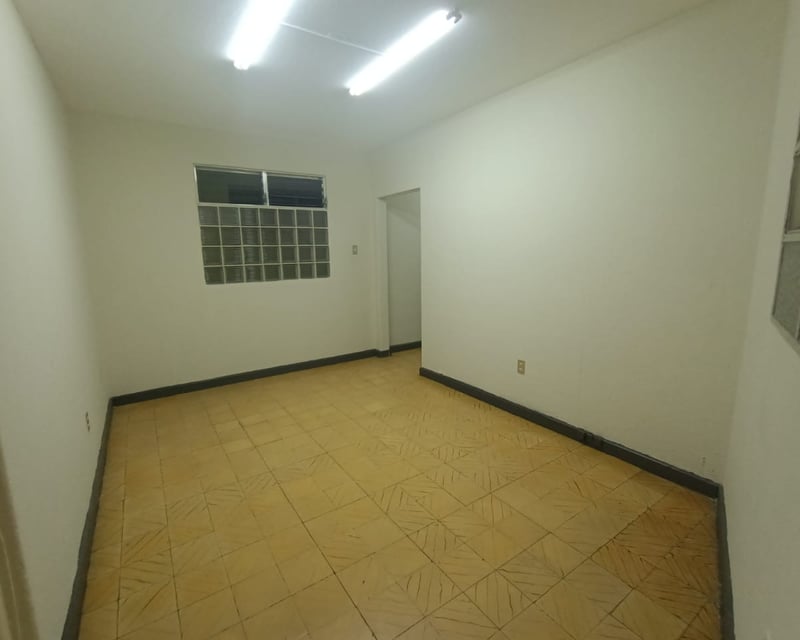 Renta de oficina Av. La Reforma