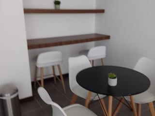 LINDO APARTAMENTO AMUEBLADO EN RENTA ZONA 12 - Image 13