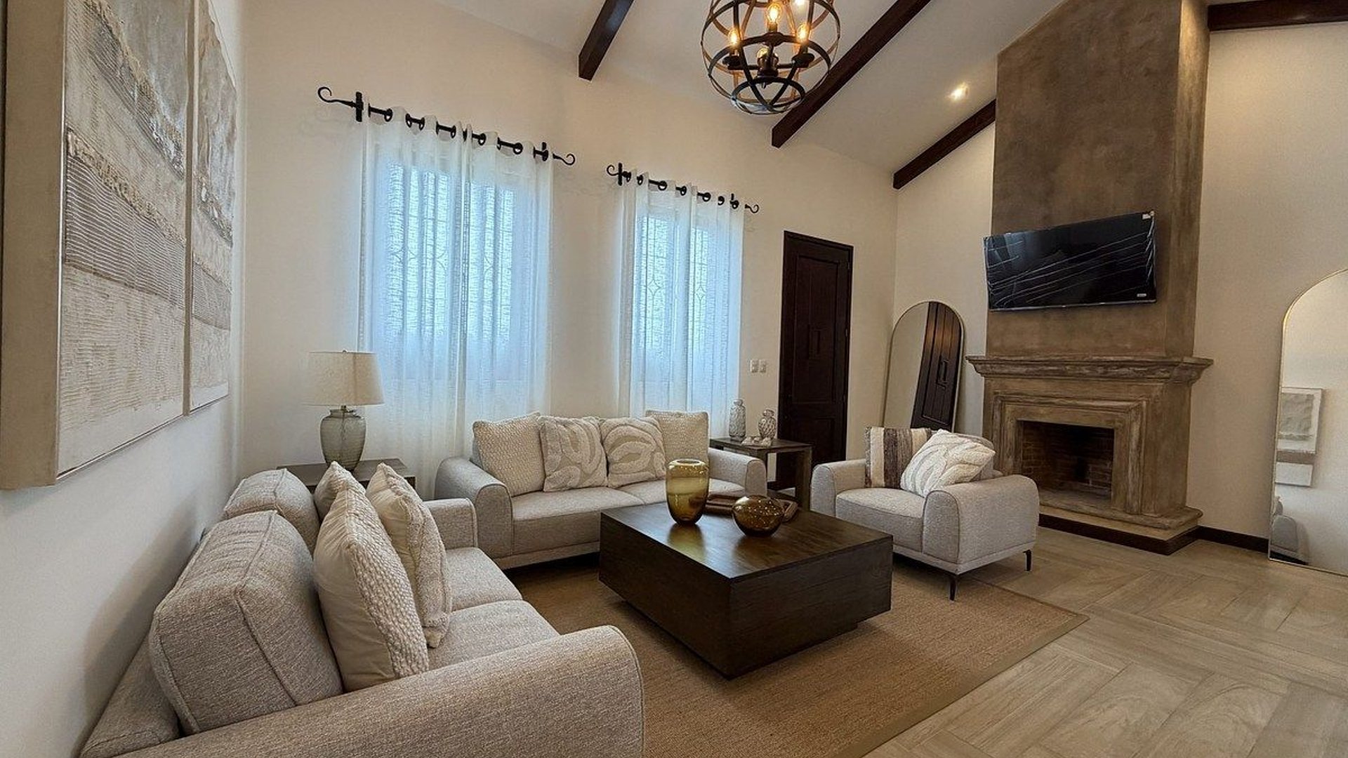 Casas en Venta – Club Residencial Las Mariposas de La Estancia - Image 1