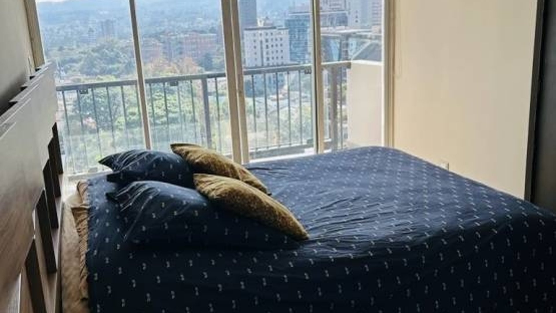 Apartamento Penthouse en Renta, Zona 10 (R10379) - Miniatura 6