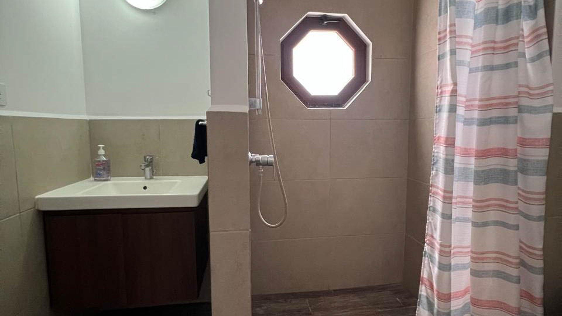 APARTAMENTO AMOBLADO EN RENTA EN LIRIOS DE CAYALÁ I - Miniatura 8
