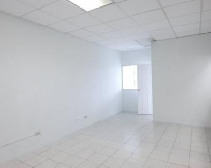 Oficina en Renta Zona Pradera Zona 10 de 93mts²