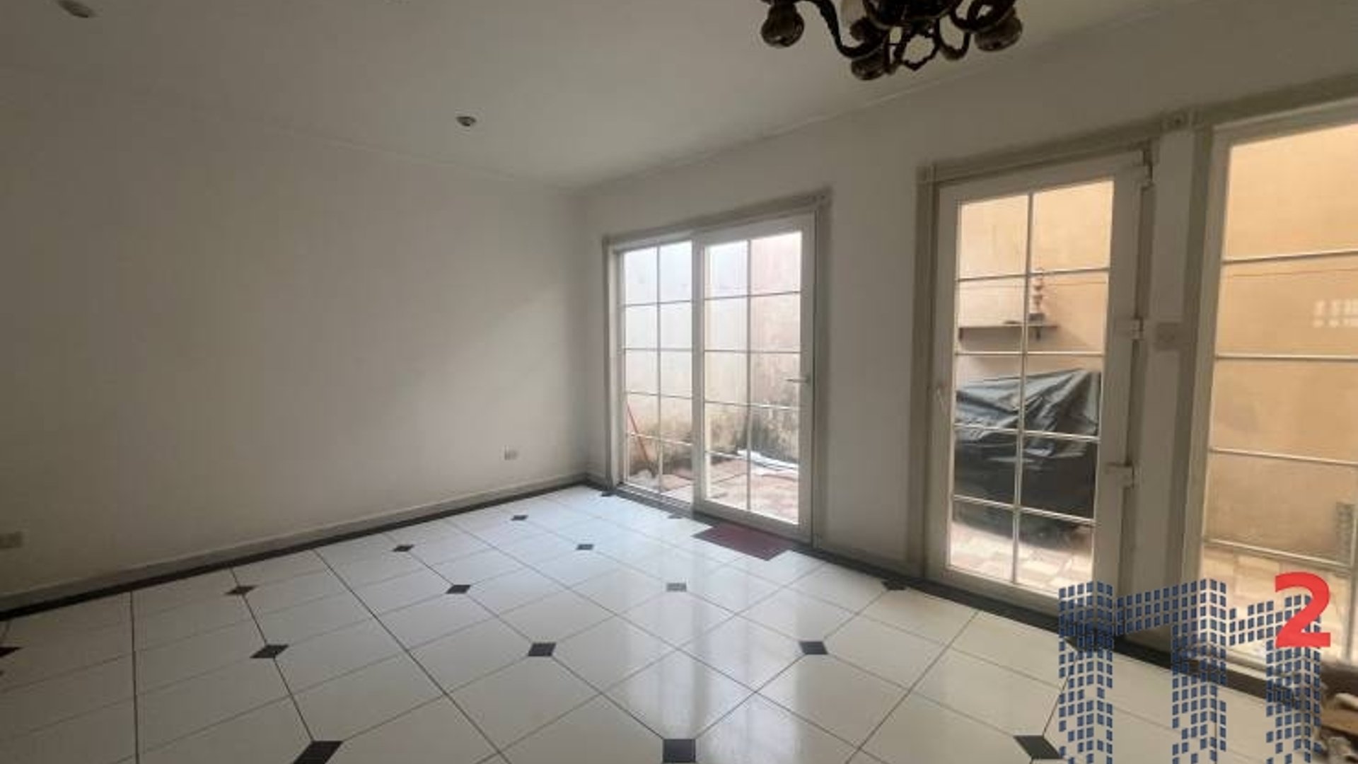 Casa fuera de condominio en Venta, Zona 14 (V8478) - Image 1