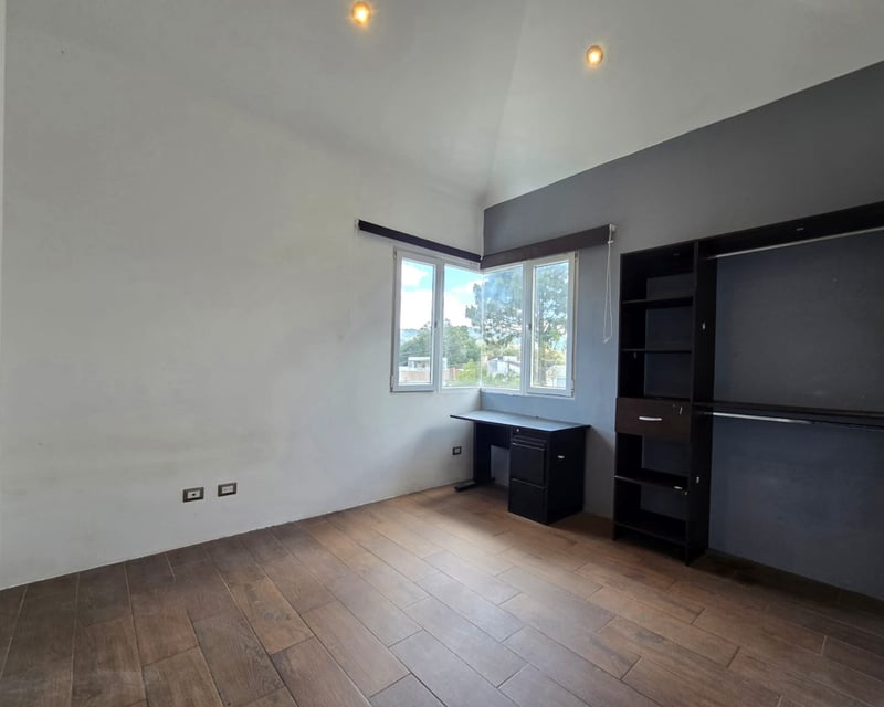 VENTA Casa Zona 16 Puerta de Hierro - Miniatura 5