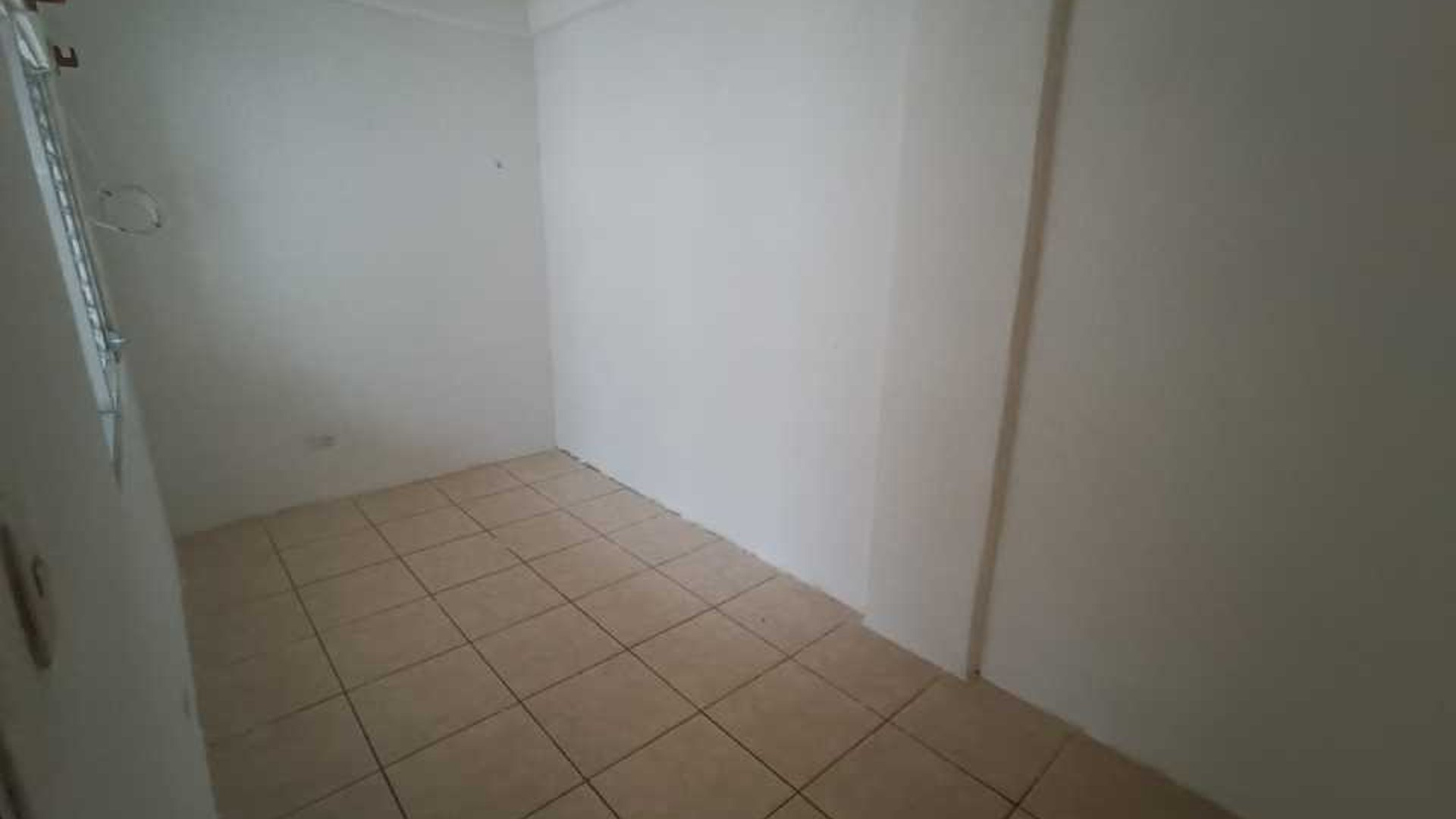 Vendo apartamento Boulevard Sur, San Cristóbal, zona 8 de Mixco - Miniatura 10