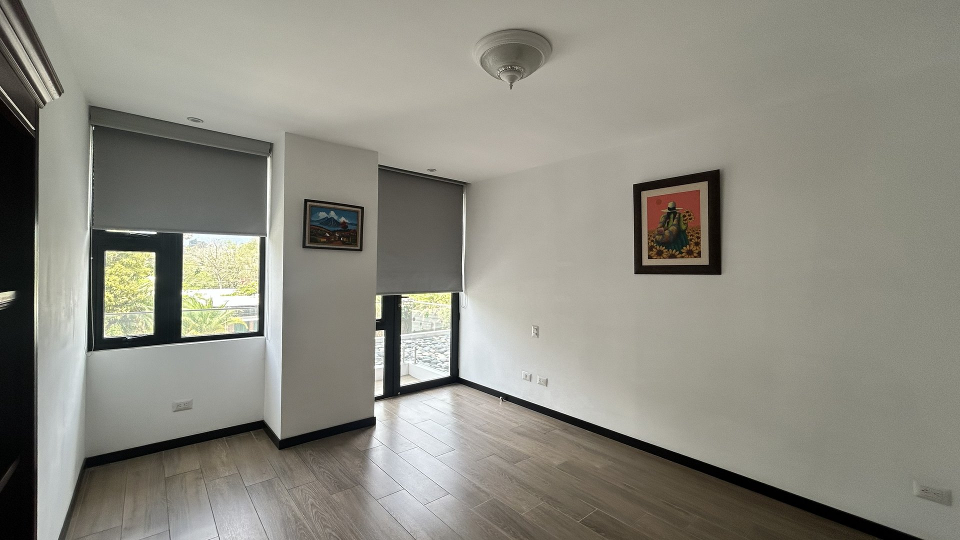 Apartamento Amueblado en ALQUILER Edificio Borghetto zona 15 - Miniatura 12