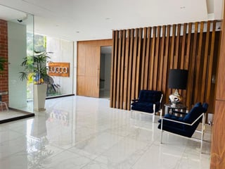 APARTAMENTO AMUEBLADO EN RENTA – EDIFICIO LUCCA | ZONA 10 - Image 2