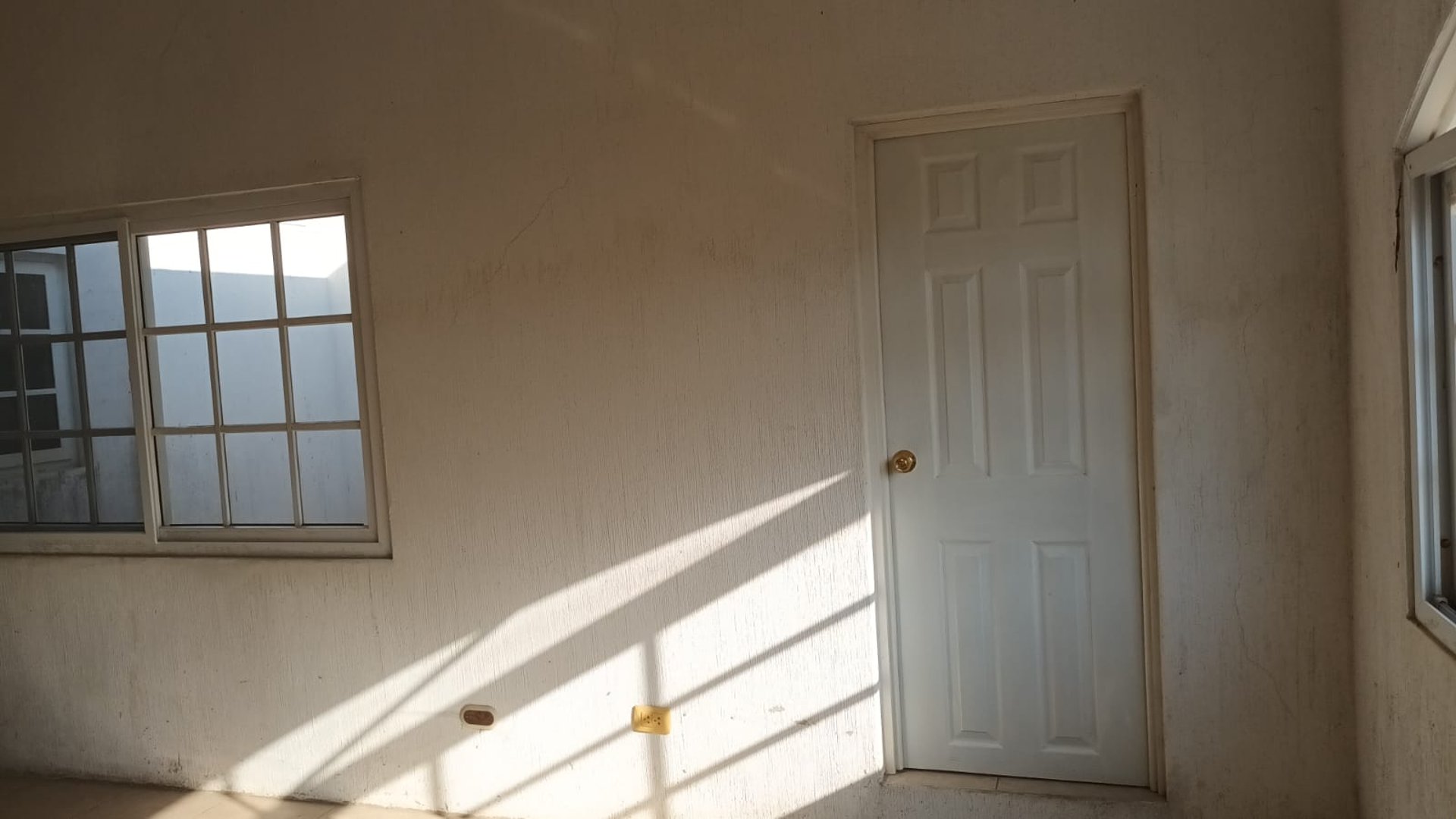 Spacious 3 Bedroom House for Sale in El Molino, Guatemala - Miniatura 14