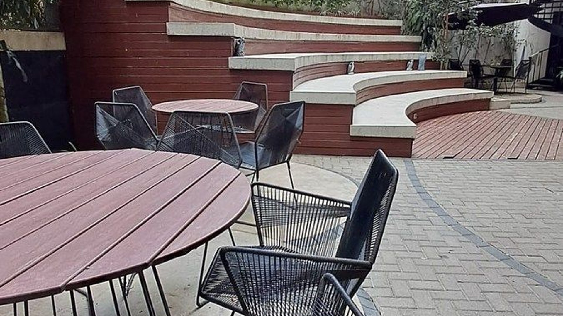 OFICINA EN VENTA O RENTA – EDIFICIO GRANAT, ZONA 4 - Miniatura 14