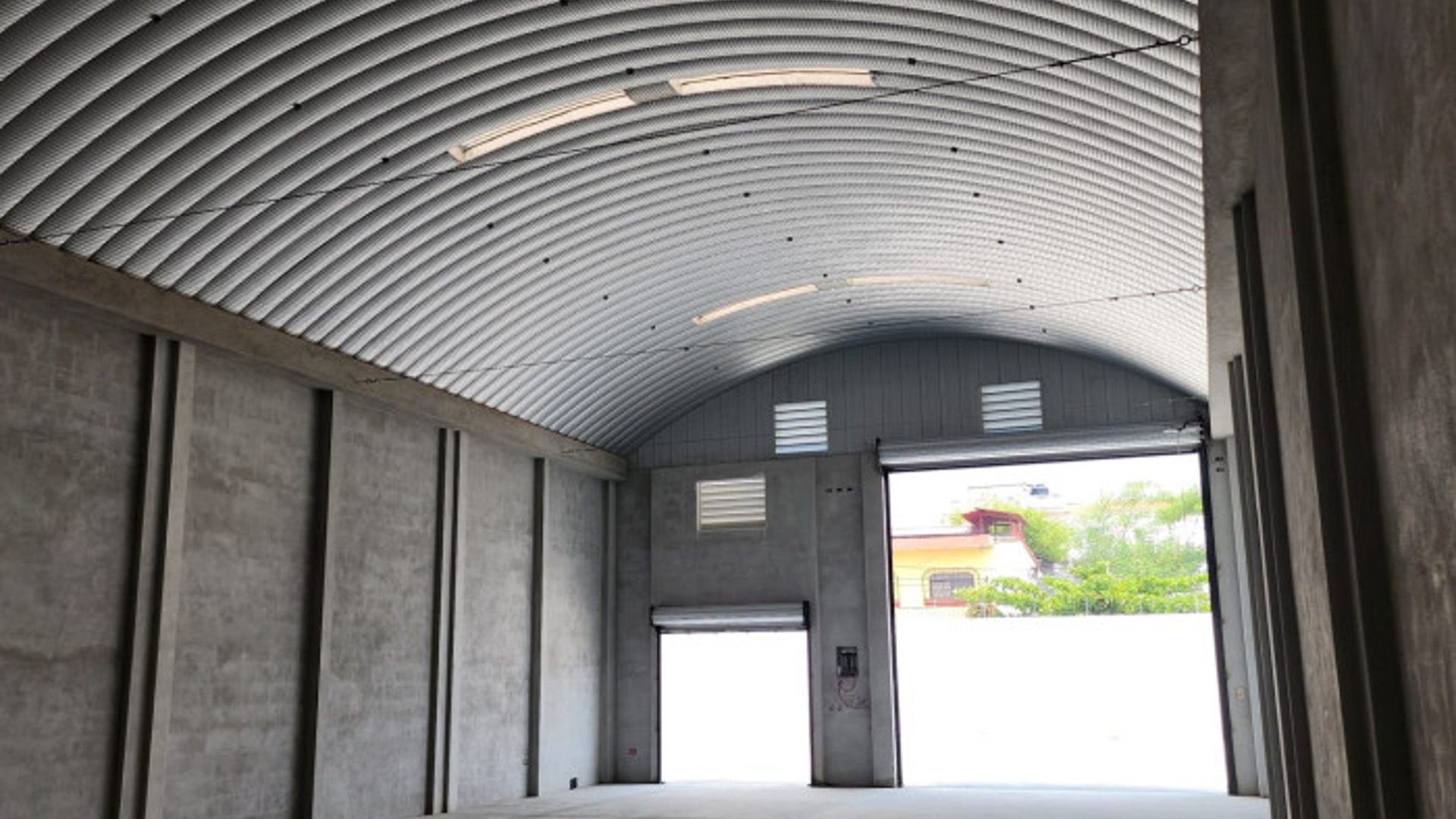 ZACAPA BODEGAS EN ALQUILER DE 200 METROS - Miniatura 5