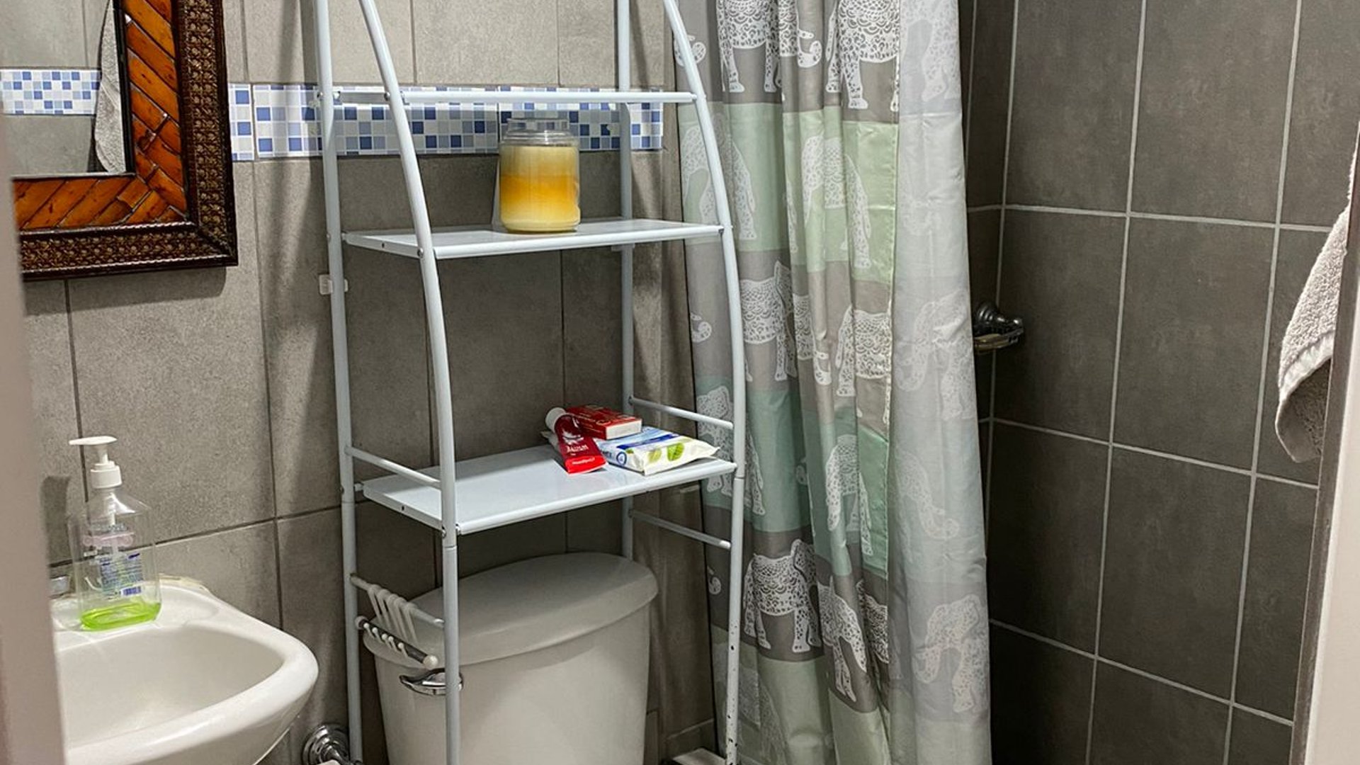 Apartamento en Renta y Venta en Edificio Atzul, zona 21  - Miniatura 6