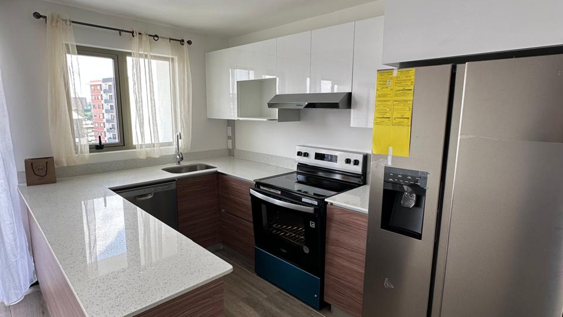 Apartamento en renta con 3 habitaciones Pet Friendly en Z14 Ref-4900