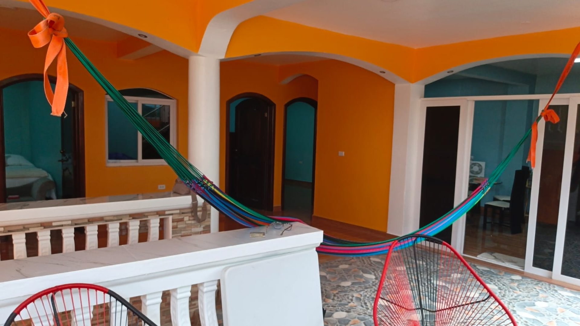 CASA EN RENTA IDEAL PARA OFICINAS O CLINICAS MEDICAS - Miniatura 39