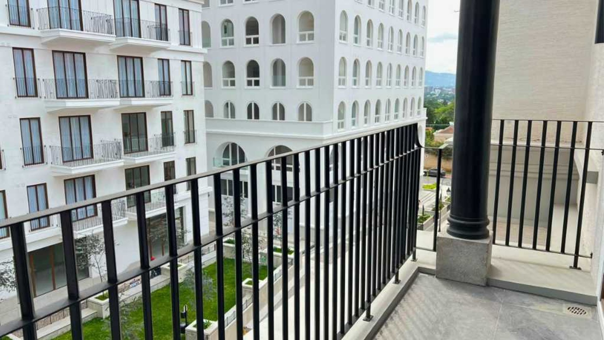 PENTHOUSE EN RENTA – NOGALES, CAYALÁ, ZONA 16