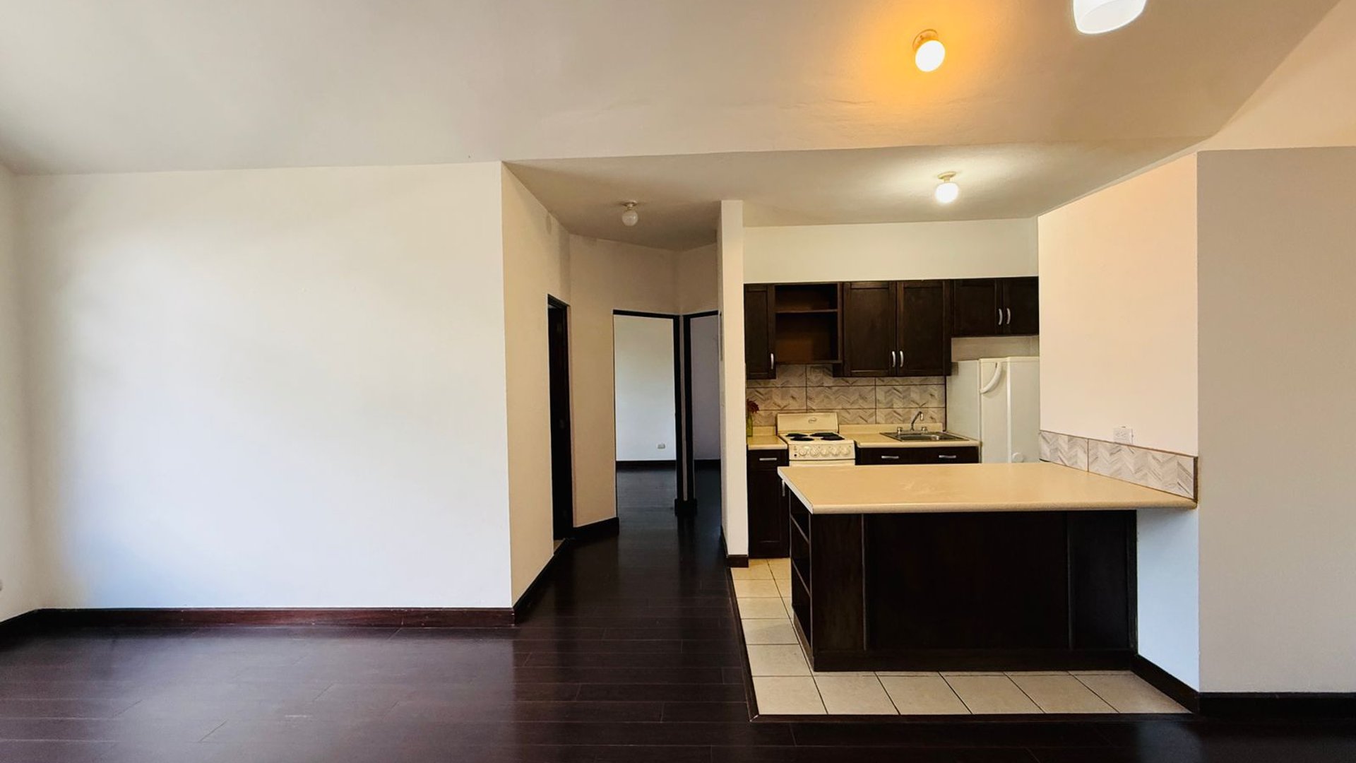 ALQUILER DE LINDO APARTAMENTO - VILLA TIEPOLO, KM 18.5 CES