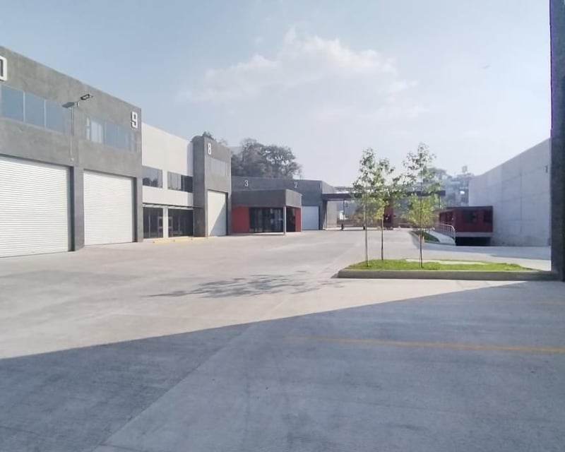 Bodega en Renta – Calzada La Paz
