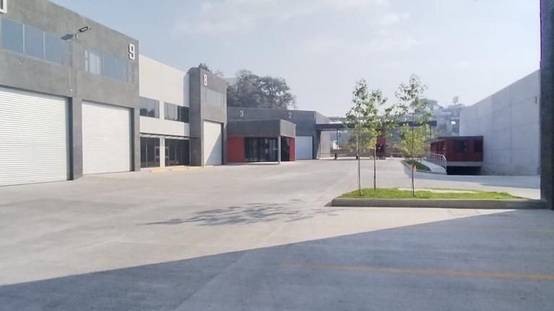 Bodega en Renta – Calzada La Paz