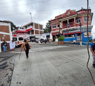 Edificio comercial en renta o venta centro de mixco