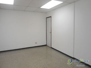 Alquilo Oficina con 60.00m2 en Zona 13 - 2