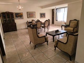 ALQUILO APARTAMENTO AMUEBLADO EN ZONA 9 - 4