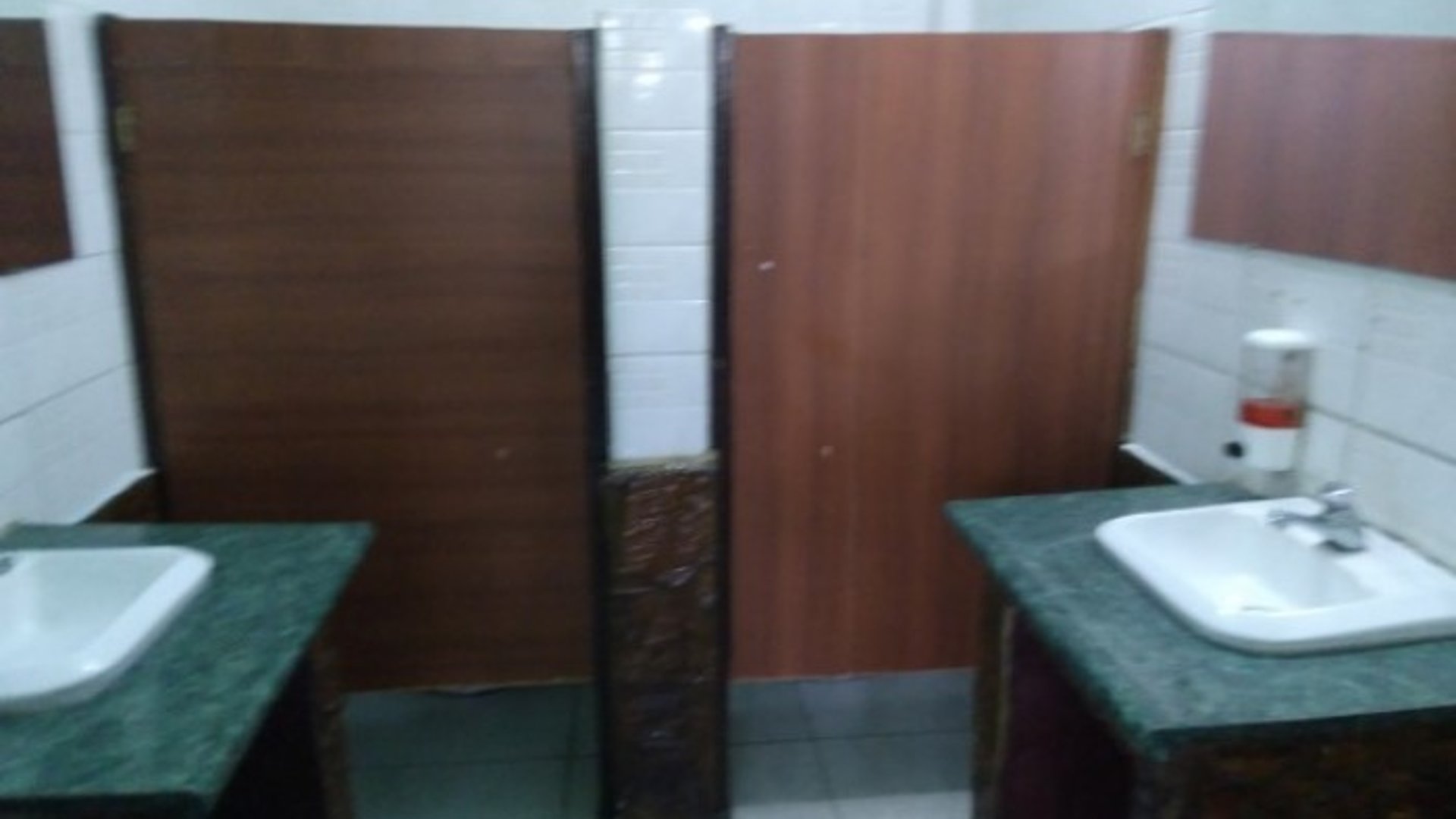 Edificio en Venta Zona 11 Guatemala. Ideal para eventos - Miniatura 9