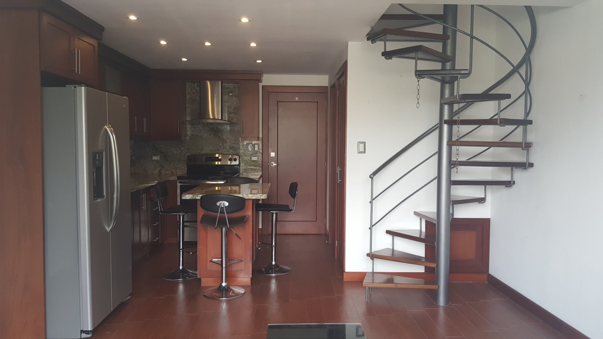 Alquiler de Apartamento tipo Loft en Zona 16