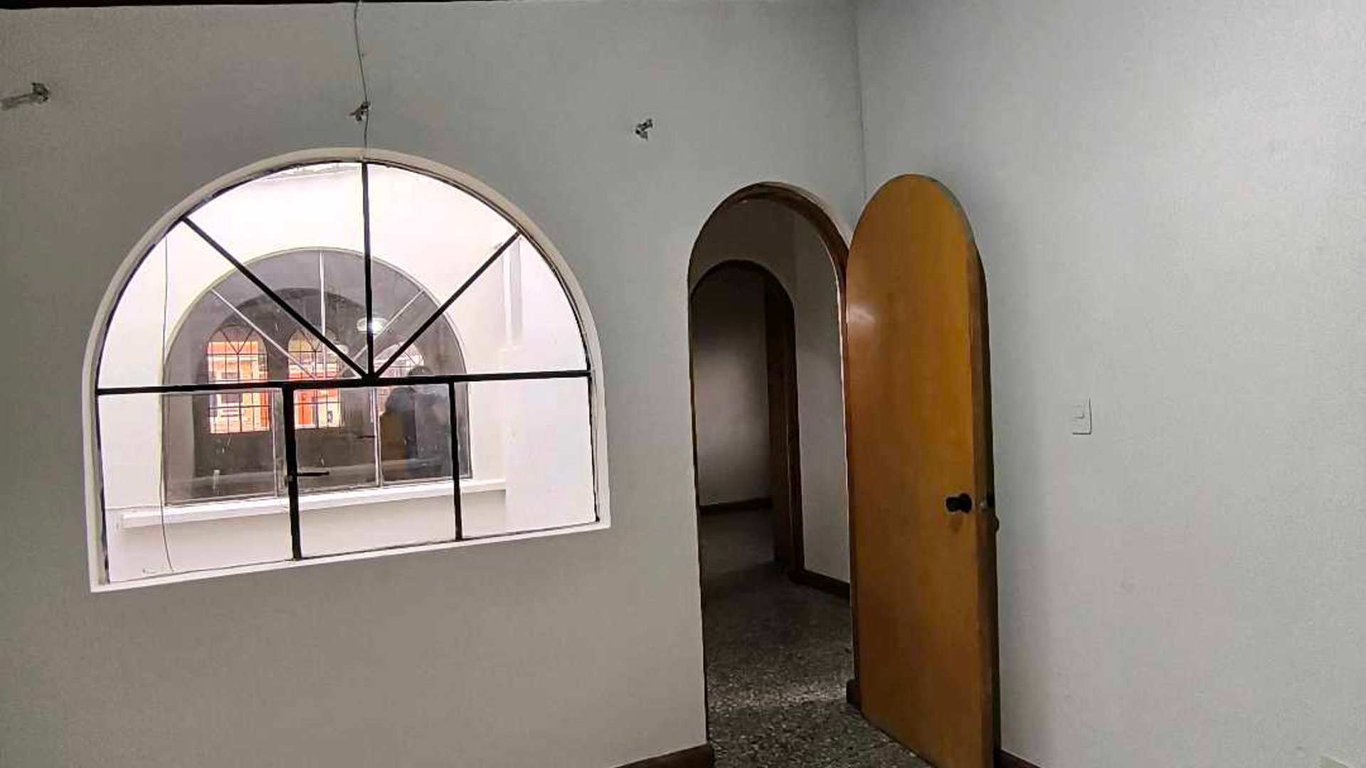 Alquilo Amplio Apartamento en Jardines de la Asuncion zona 5 - Miniatura 6
