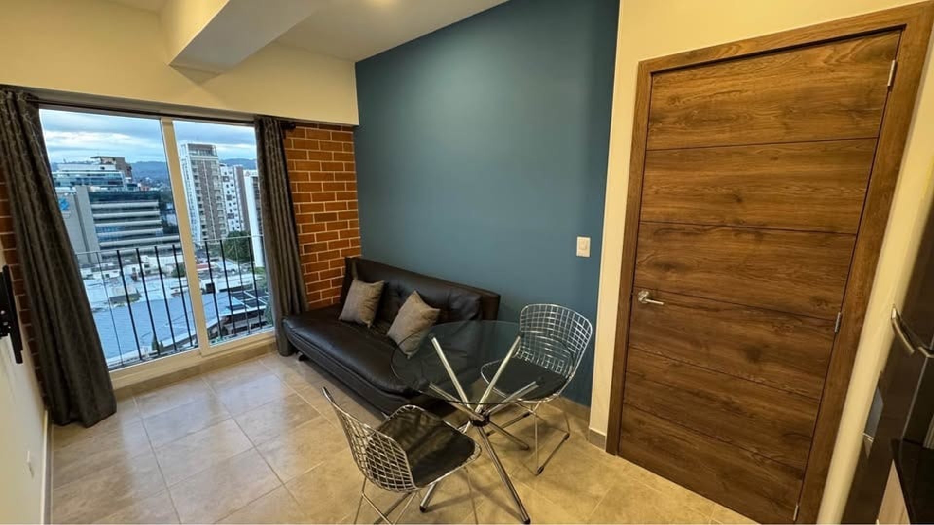 APARTAMENTO EN EDIFICIO FIAMENE ZONA 10
