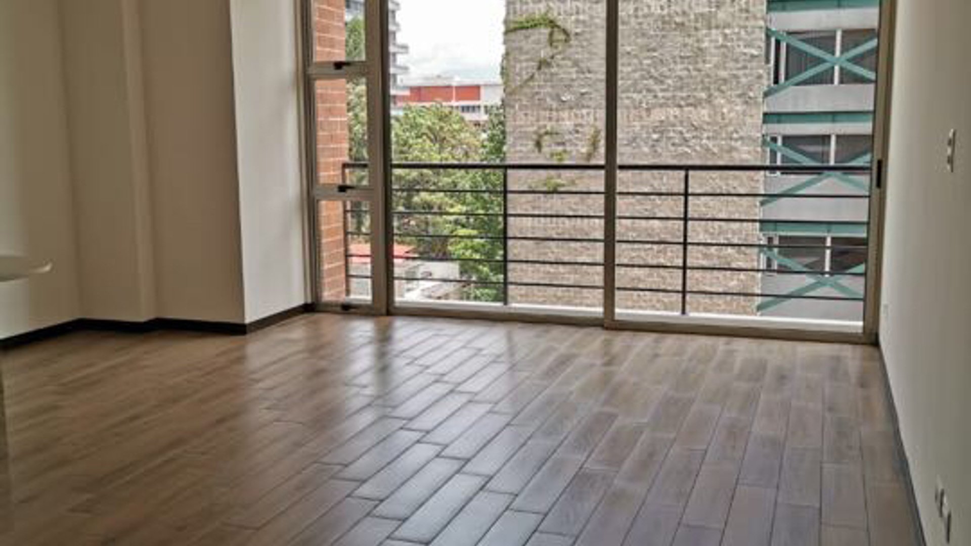 Apartamento 3 habitaciones en alquiler Casa Once zona 14