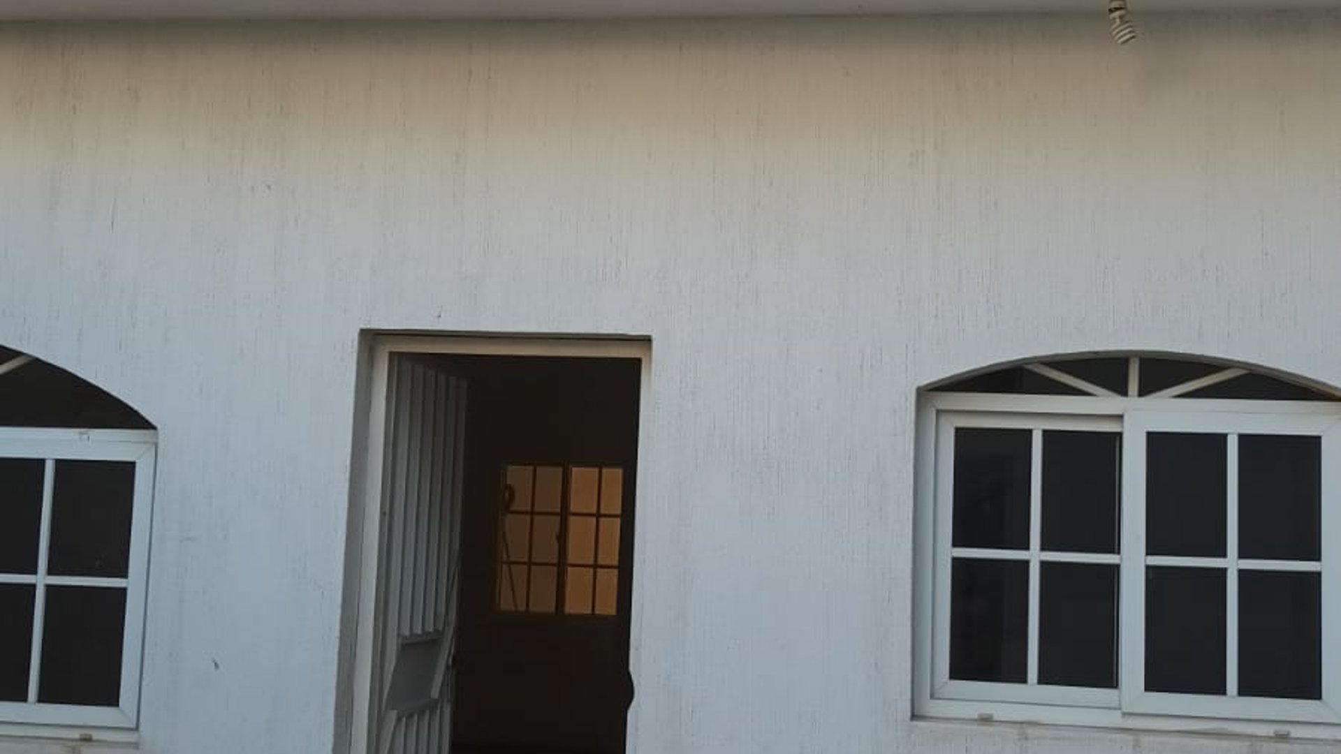 Spacious 3 Bedroom House for Sale in El Molino, Guatemala - Miniatura 2