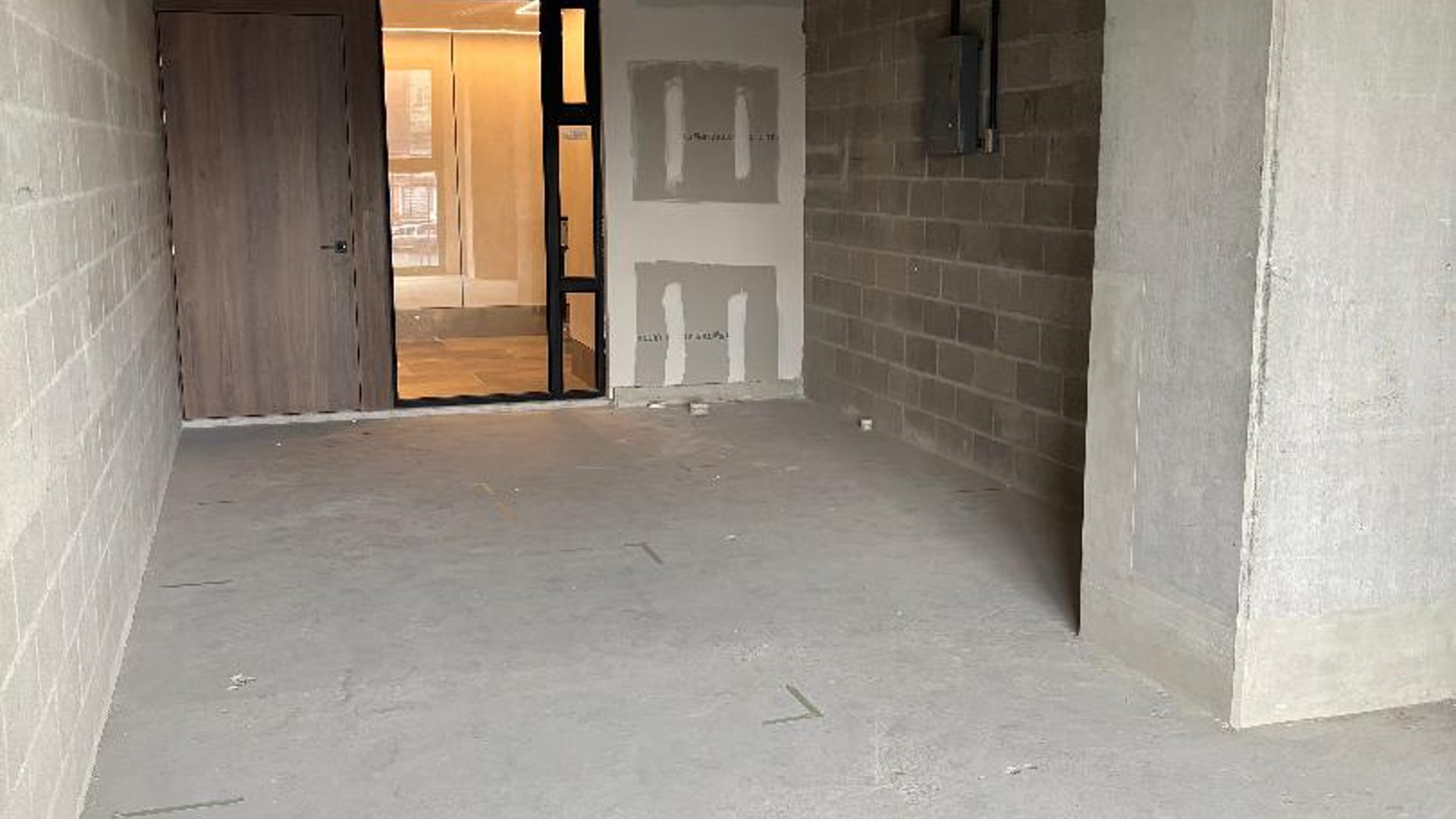 OFICINA EN VENTA | VILAFLOR, CAES | OBRA GRIS - Miniatura 7