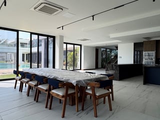 Exclusiva Mansión Frente al Mar en Venta Ideal como Residencia de Lujo u Hotel - Image 42