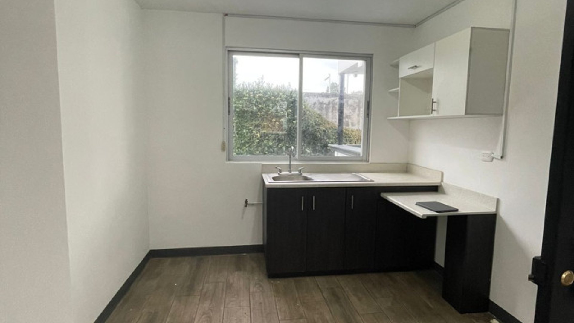 Apartamento en renta Catalina Villa nueva - Miniatura 2