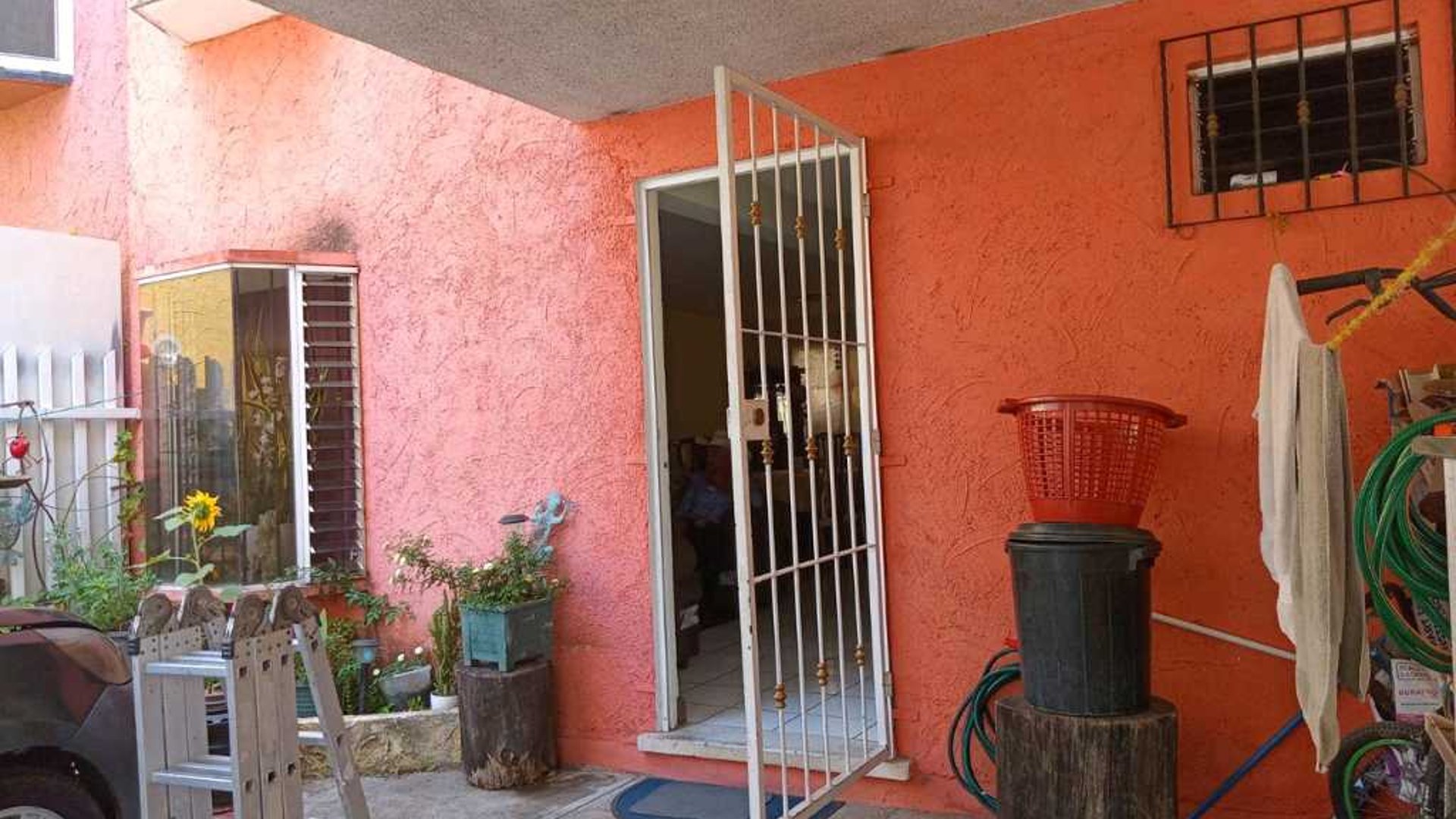 CASA EN VENTA – VILLA ROMANA, CLÚSTER 2, VILLA NUEVA - Miniatura 8