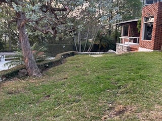 LOMAS ALTAS / Casa en venta , km 8 CES - 4