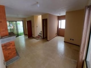 Vendo amplia casa en Residenciales Villas del Sur, villa canales - Image 6