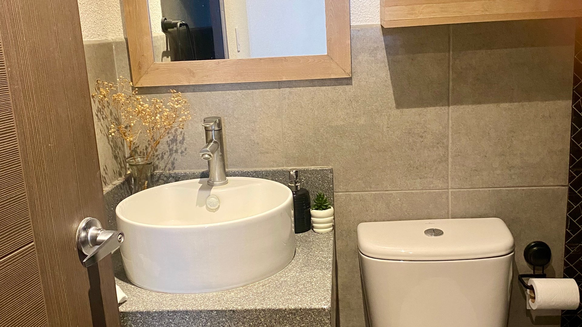 APARTAMENTO EN VENTA EDIFICIO BOSSEN ZONA 2 - Miniatura 7