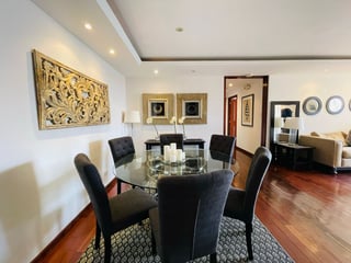 VENTA DE CÉNTRICO APARTAMENTO AMUEBLADO - TIFFANY, ZONA 10 - 2