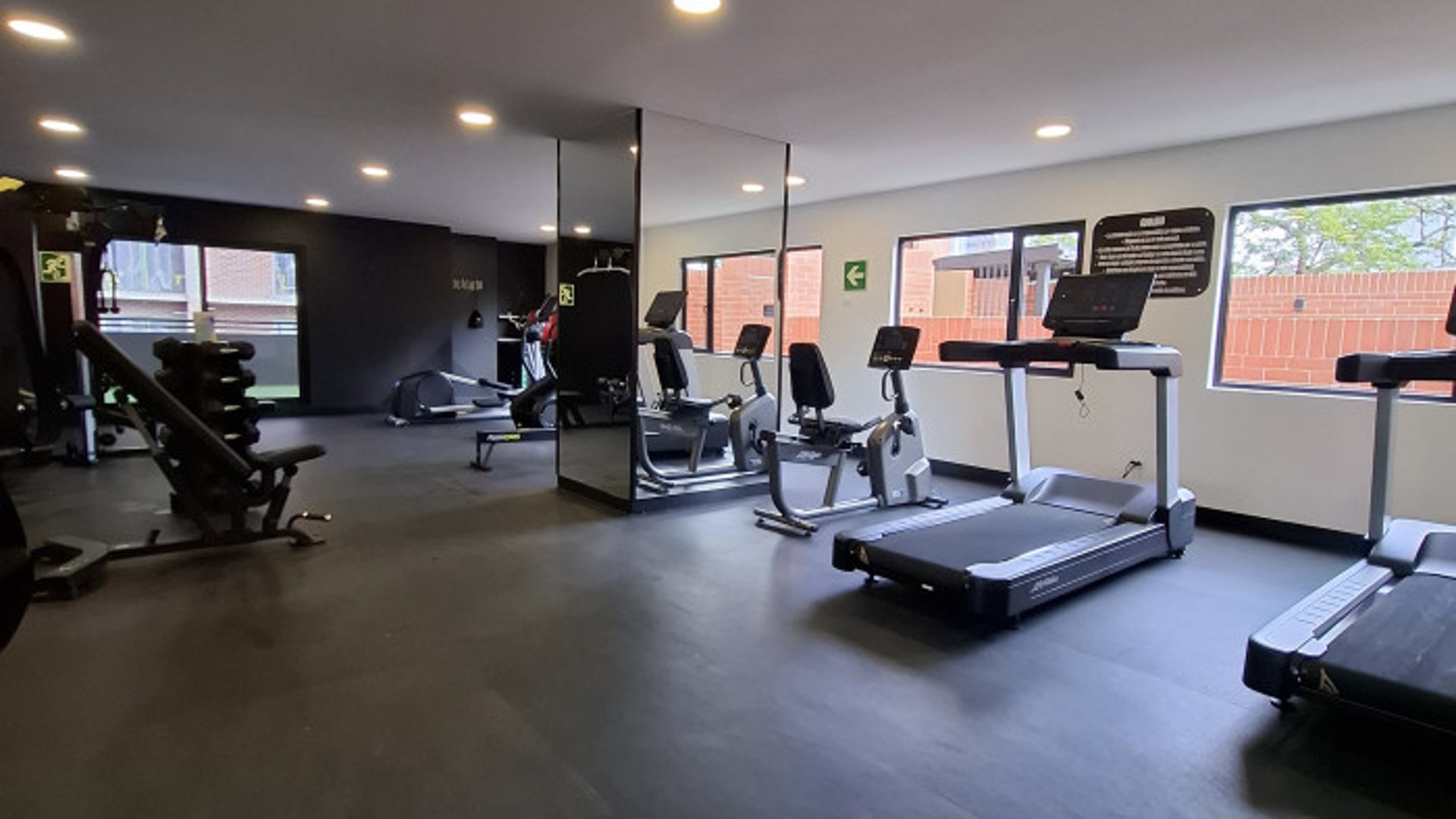 Apartamento en venta NUEVO ZONA 10 cerca Oakland Mall - Miniatura 16